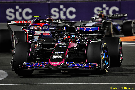 Эстебан Окон