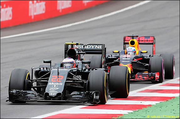 Дженсон Баттон Дженсон Баттон