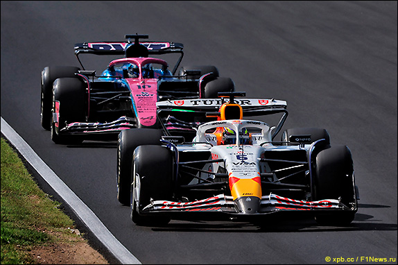 Айзек Хаджар Айзек Хаджар