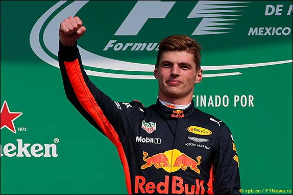 Подиум Гран При Мексики 2017. Макс Ферстаппен. Подиум Гран При Мексики 2017. Макс Ферстаппен.