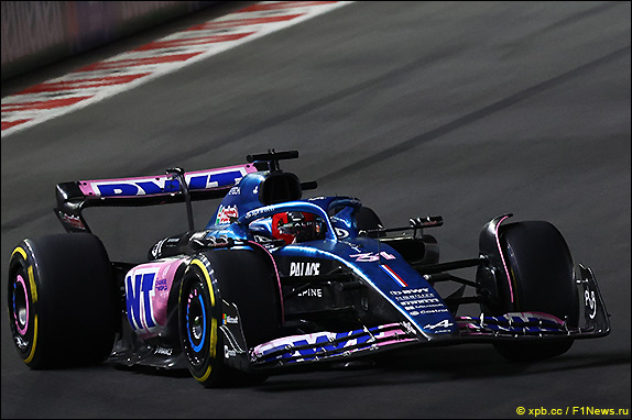 Эстебан Окон