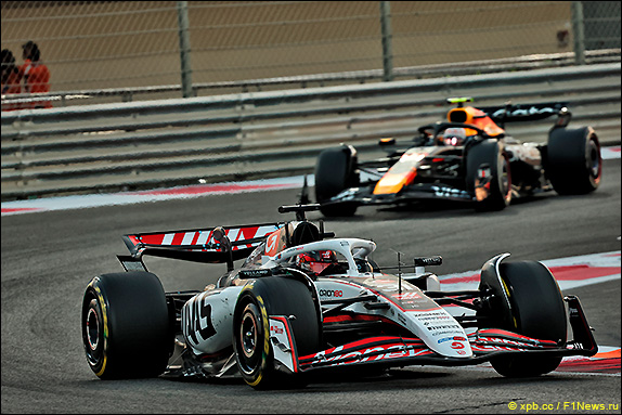 Эстебан Окон Эстебан Окон