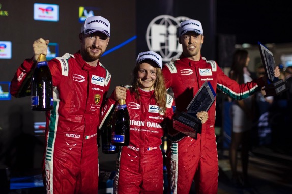 Даниил Квят (справа) и его напарники, фото пресс-службы Prema Даниил Квят (справа) и его напарники, фото пресс-службы Prema