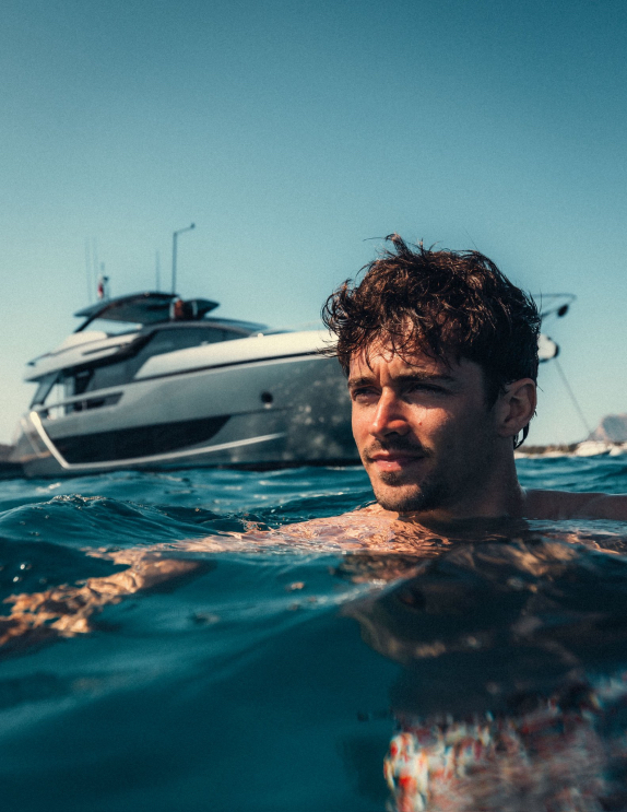 Шарль Леклер и его яхта, фото из социальных сетей