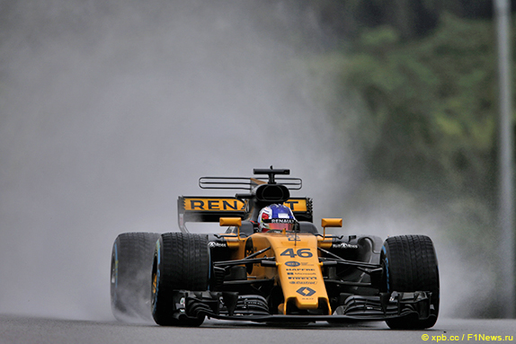 Сергей Сироткин на трассе в Малайзии Сергей Сироткин на трассе в Малайзии