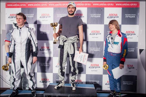 Награждение победителей гонки Награждение победителей гонки