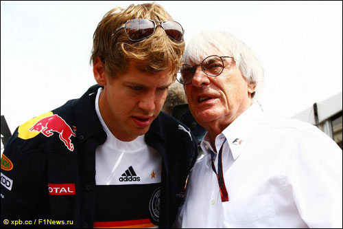 Себастьян Феттель и Берни Экклстоун Себастьян Феттель и Берни Экклстоун