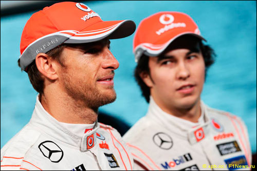 Дженсон Баттон и Серхио Перес Дженсон Баттон и Серхио Перес