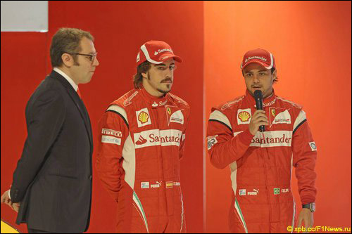 Стефано Доменикали, Фернандо Алонсо и Фелипе Масса Стефано Доменикали, Фернандо Алонсо и Фелипе Масса