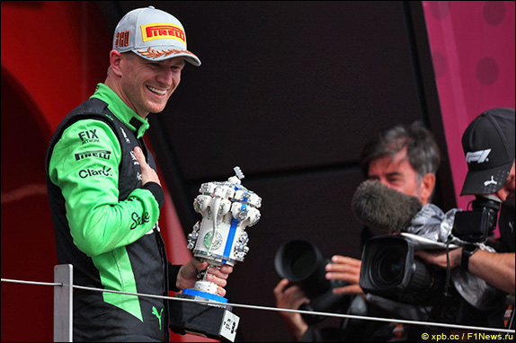 Нико Хюлкенберг на подиуме в Сильверстоуне
