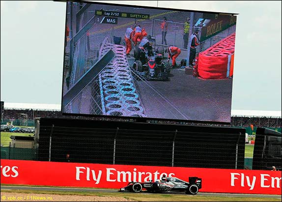 Сход Дженсона Баттона Сход Дженсона Баттона