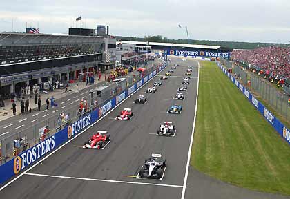 Старт Гран При Великобритании