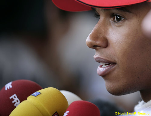 Льюис Хэмилтон