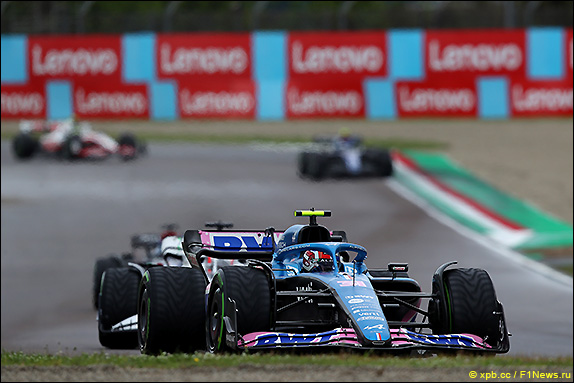 Эстебан Окон