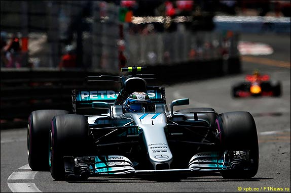 Валттери Боттас