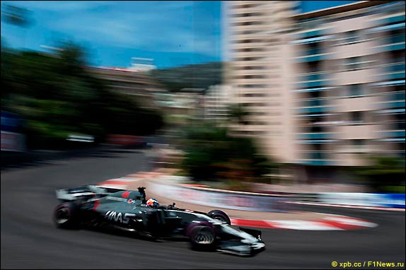 Роман Грожан