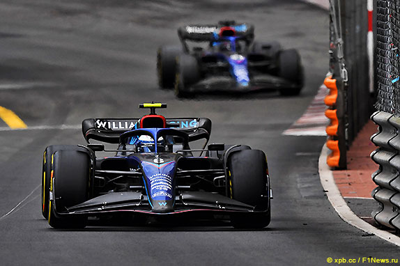 Николас Латифи и Алекс Элбон