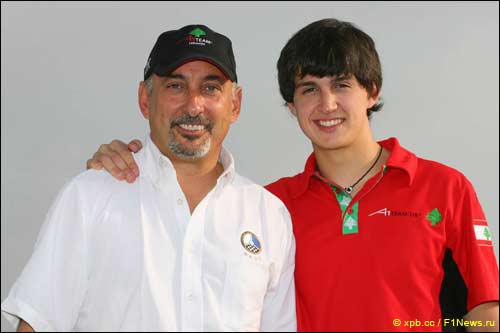 Сын Бобби - Грэм - пошел по стопам отца и тоже стал гонщиком