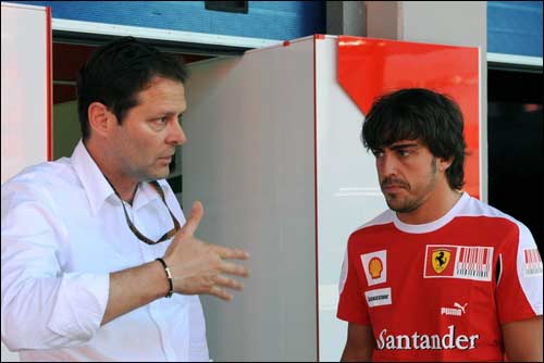 Альдо Коста с Фернандо Алонсо