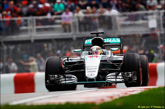 Льюис Хэмилтон