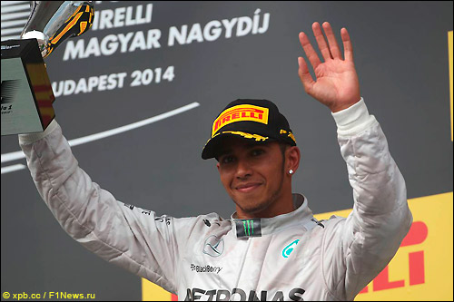 Подиум Гран При Венгрии 2014. Льюис Хэмилтон