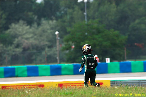 Сход Камуи Кобаяши