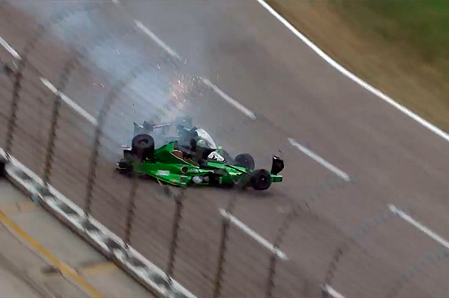 Авария Конора Дэли и Джозефа Ньюгардена в Техасе