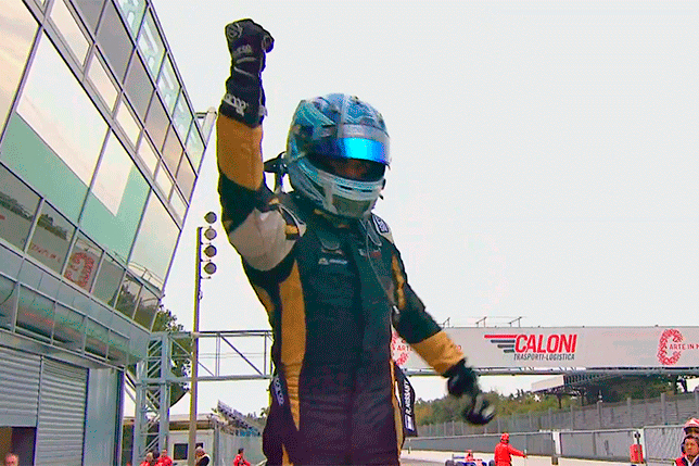 Рой Ниссани празднует победу в Монце