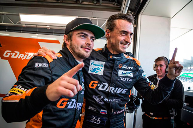 Уилл Стивенс и Роман Русинов