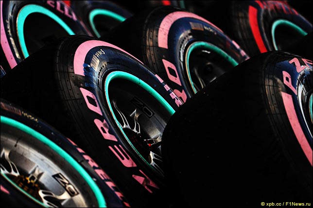 В США шины UltraSoft маркировались розовым цветом, символизирующим борьбу с раком груди