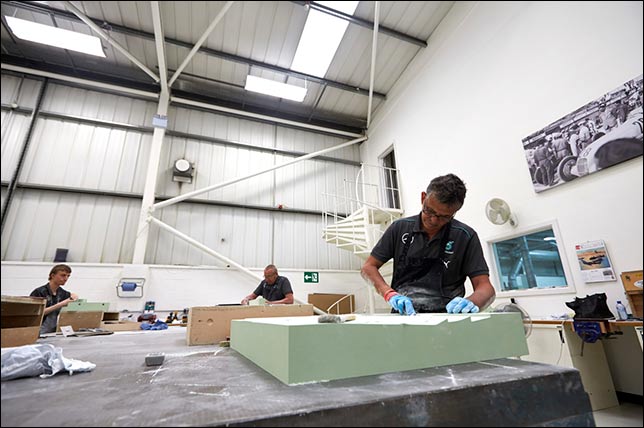 На базе Mercedes AMG в Брэкли