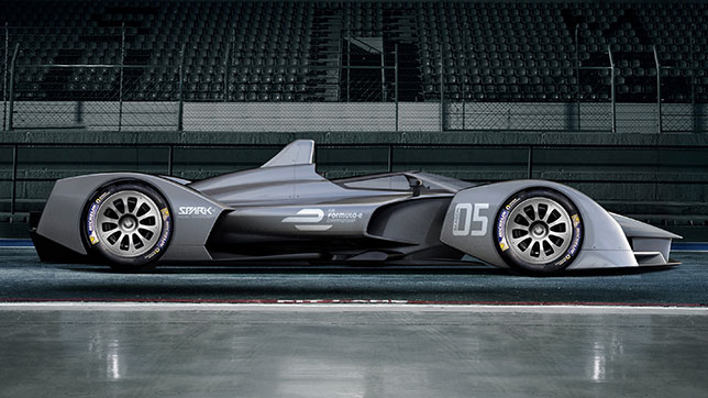 Машина SRT05e, разработанная для 5-го сезона Формулы E