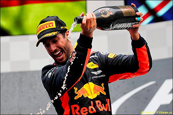 Подиум Гран При Бельгии 2017. Даниэль Риккардо