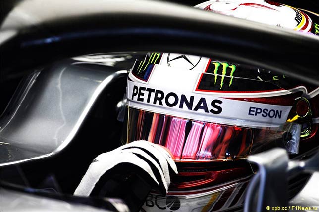 Льюис Хэмилтон