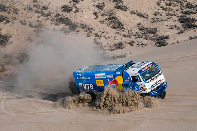 Эдуард Николаев