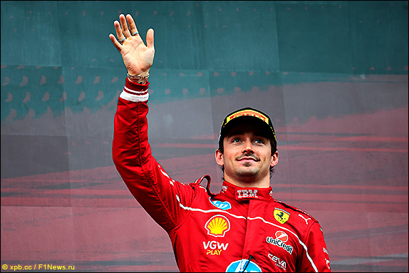 Подиум Гран При Бельгии 2025. Шарль Леклер.