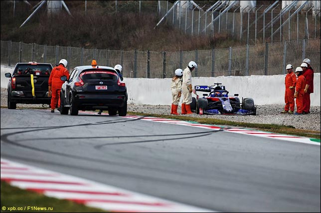 Александер Элбон