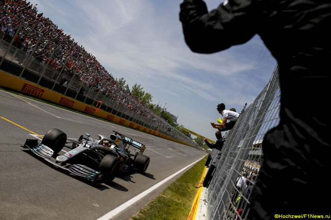 Льюис Хэмилтон