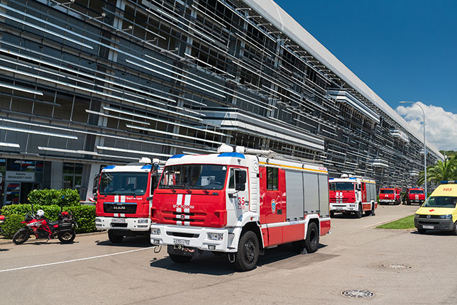 Эпизод учений на Сочи Автодроме, фото пресс-служба АНО Росгонки