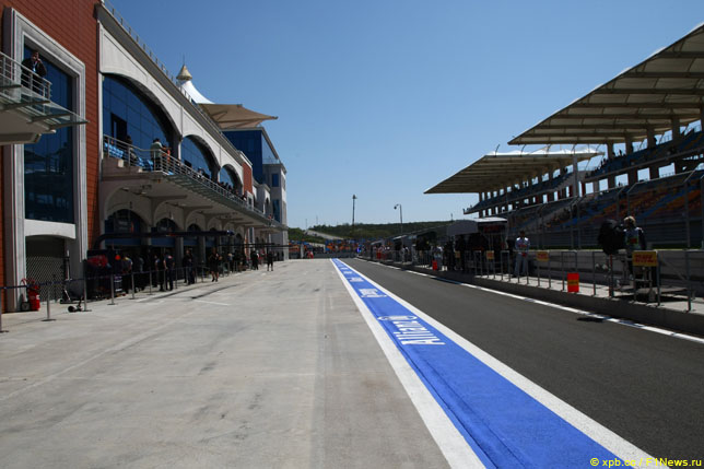 Пит-лейн турецкой трассы