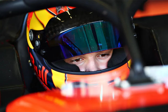 Джонни Эдгар