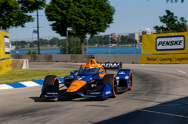 Феликс Розенквист на трассе в Детройте