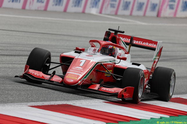 Деннис Хаугер