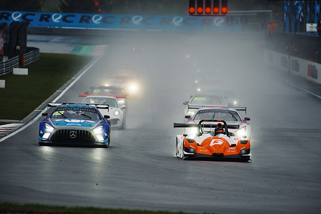 Старт гонки на Moscow Raceway, фото пресс-службы REC