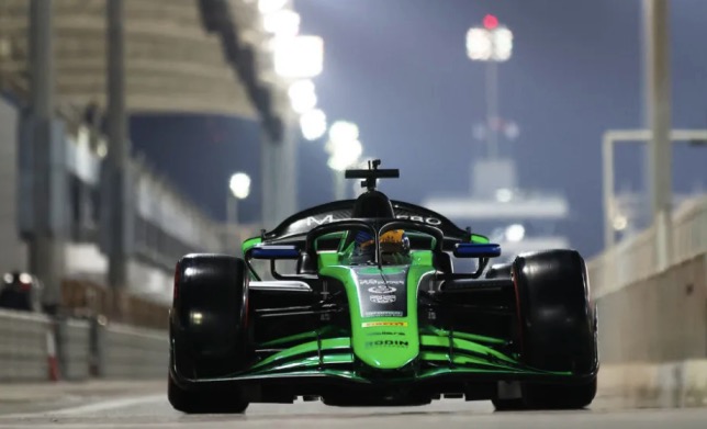 Зейн Мэлони - лидер финального дня тестов в Бахрейне, фото пресс-службы Ф2