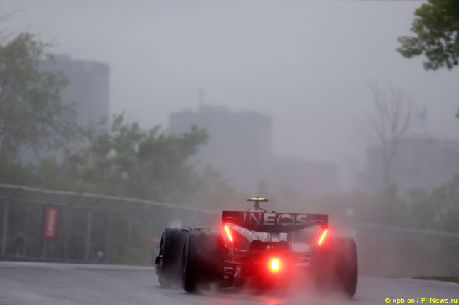 Льюис Хэмилтон