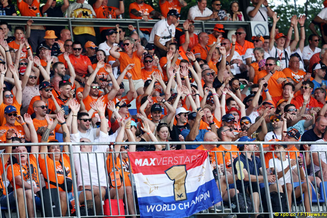 Болельщики Макса Ферстаппена