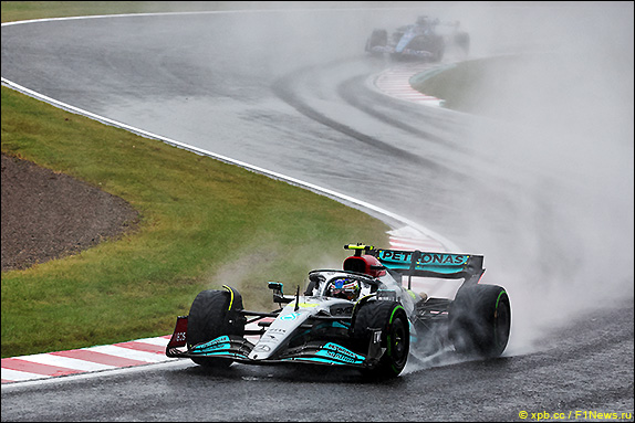 Льюис Хэмилтон