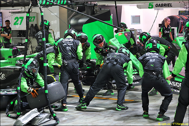 Пит-стоп Нико Хюлкенберга
