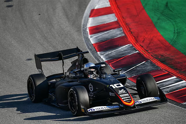 Уго Угочукву, фото пресс-службы серии